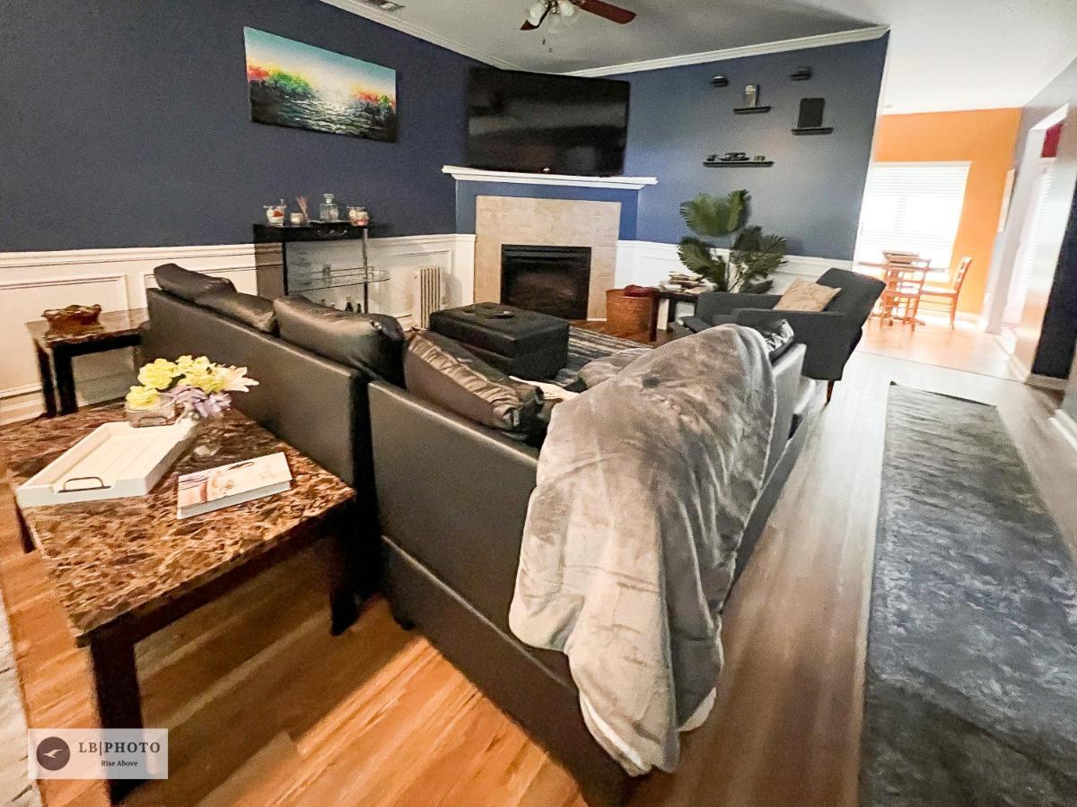 4 - Bed Home With Cali King Bed, 12 Mins To Dtwn Атланта Екстер'єр фото