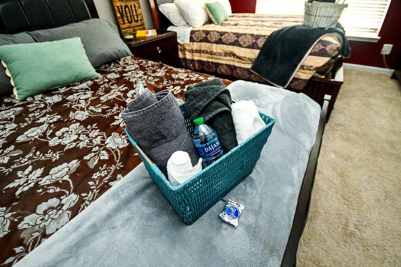 4 - Bed Home With Cali King Bed, 12 Mins To Dtwn Атланта Екстер'єр фото