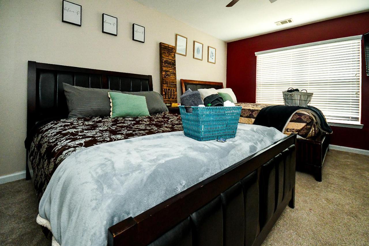 4 - Bed Home With Cali King Bed, 12 Mins To Dtwn Атланта Екстер'єр фото